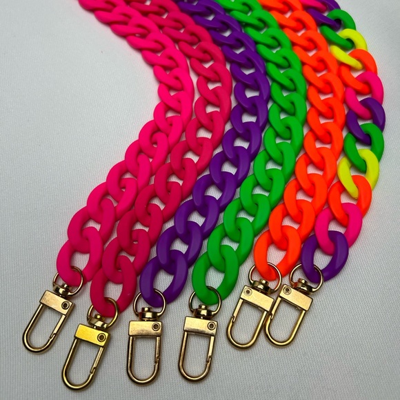 Acrylic Chain Link Strap, Purple, Length 35 cm - Picture 3 of 5